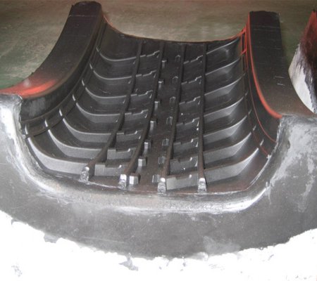 Semi-steel tire mold