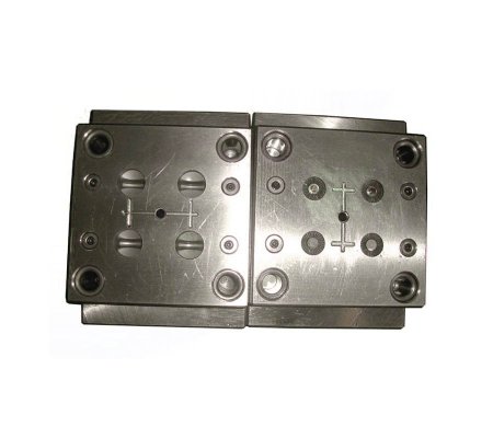 Injection molds for the medical industry