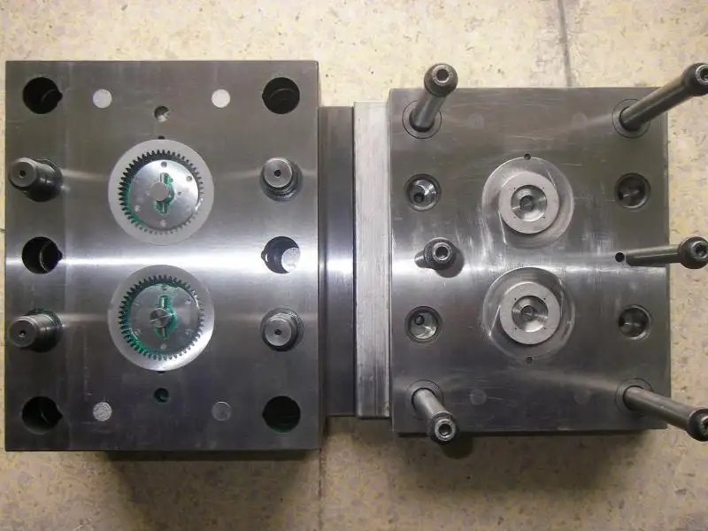 china Injection mold